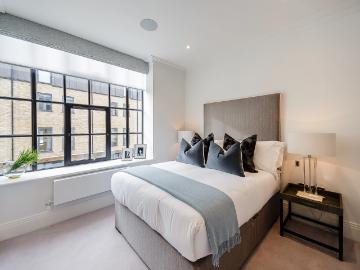 2 Bedroom Flat