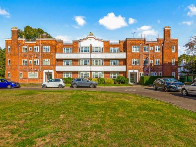 2 Bedroom Flat