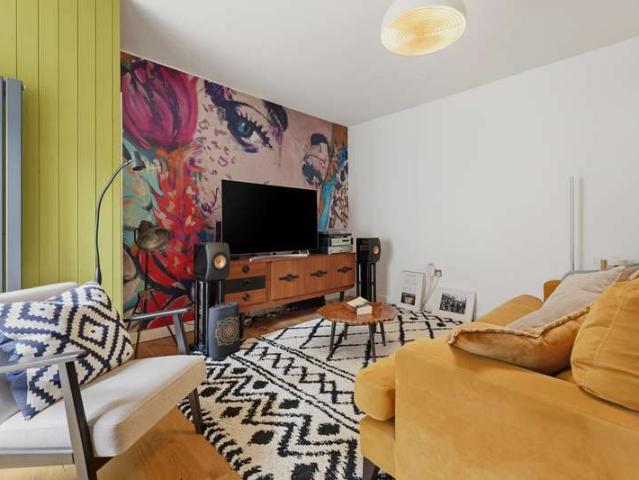 2 Bedroom Flat