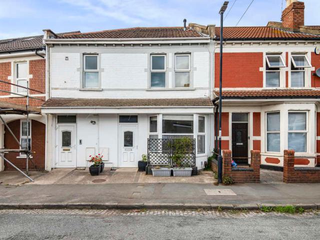 2 Bedroom Flat