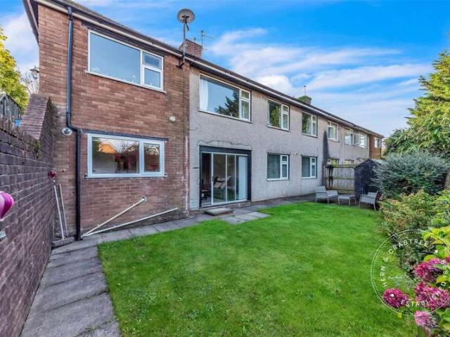 2 Bedroom Flat
