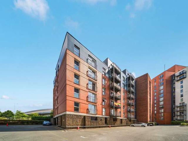 2 Bedroom Flat