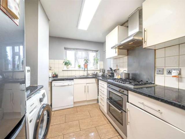 2 Bedroom Flat
