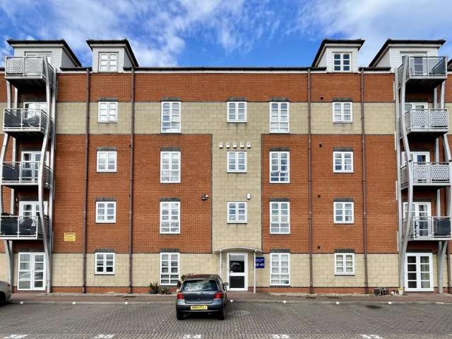 2 Bedroom Flat
