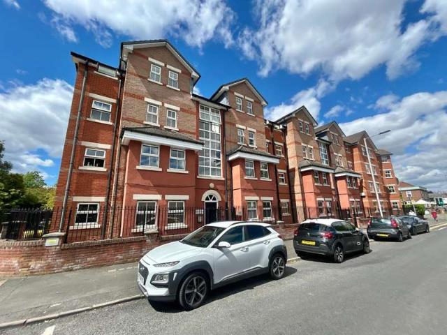 2 Bedroom Flat