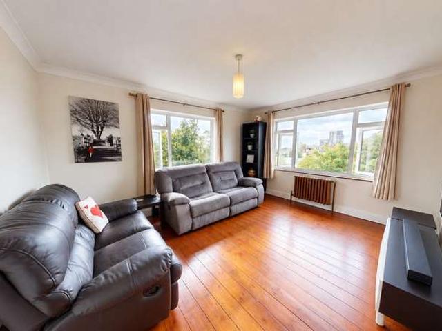 2 Bedroom Flat