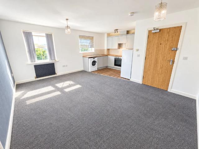 2 bedroom flat