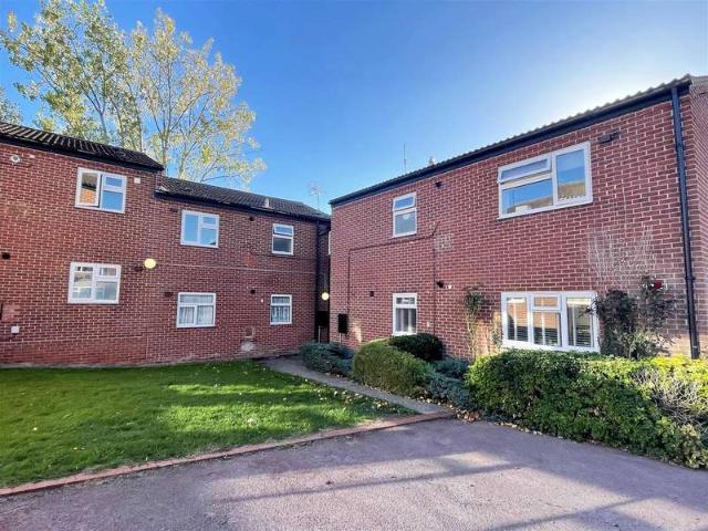 2 Bedroom Flat