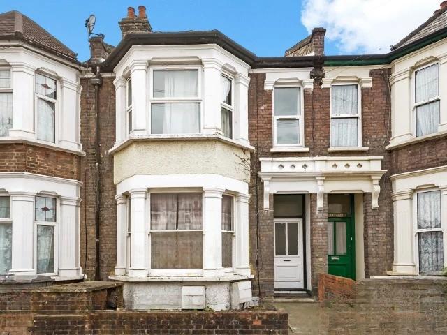 2 Bedroom Flat