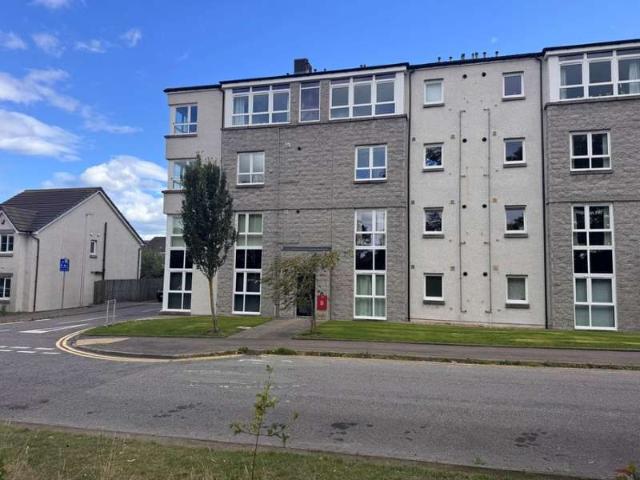 2 Bedroom Flat