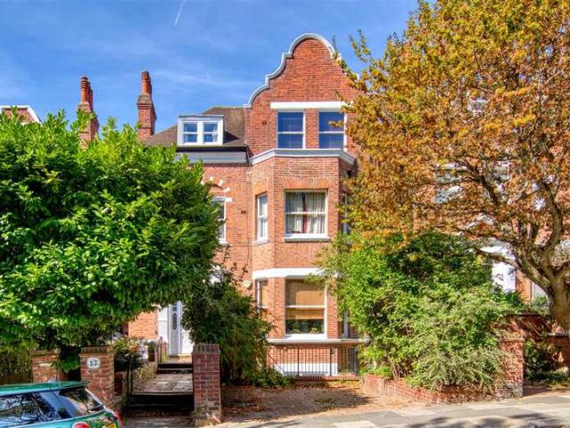 2 Bedroom Flat