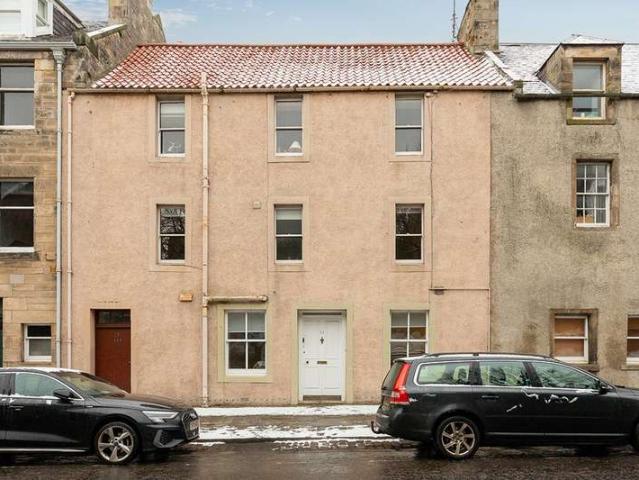 2 Bedroom Ground Flat