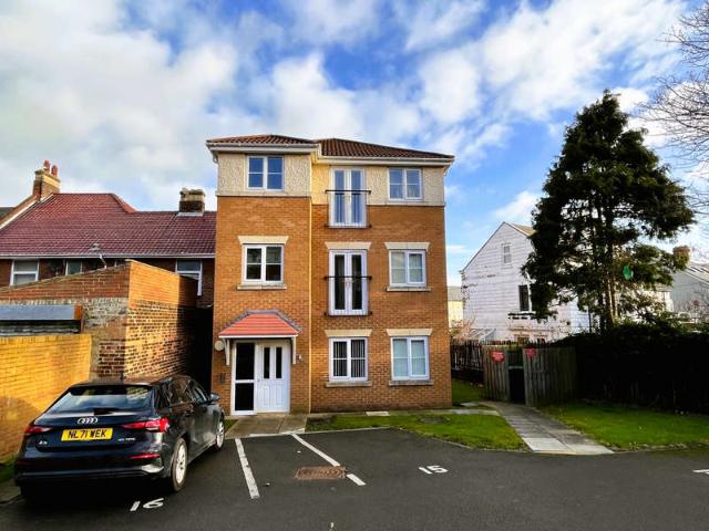 2 Bedroom Flat