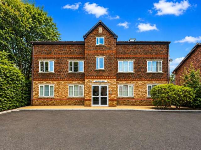 2 Bedroom Flat