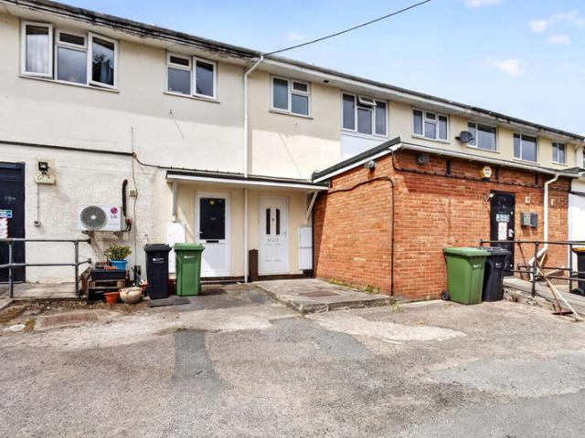 2 Bedroom Flat