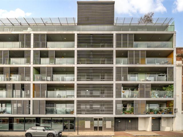 2 bedroom Flat