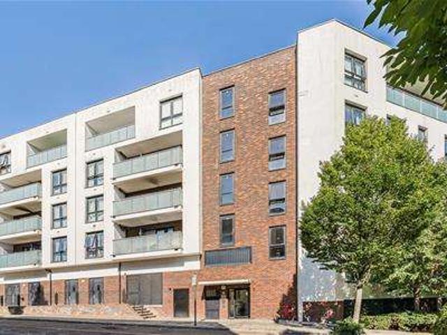 2 Bedroom Apartment Flat