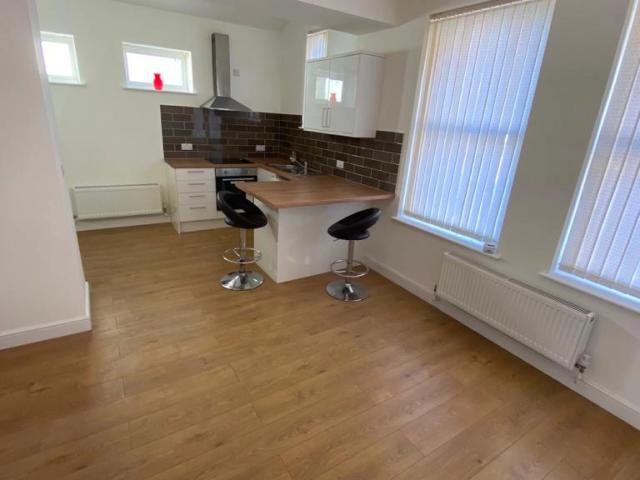 2 Bedroom Flat