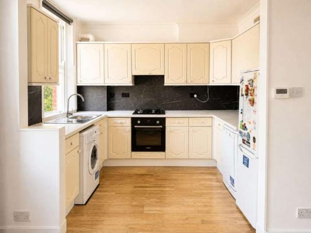 2 Bedroom Flat