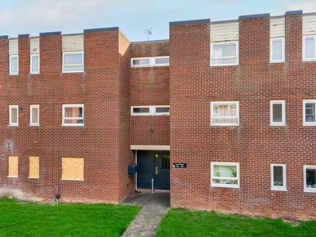 2 Bedroom Flat