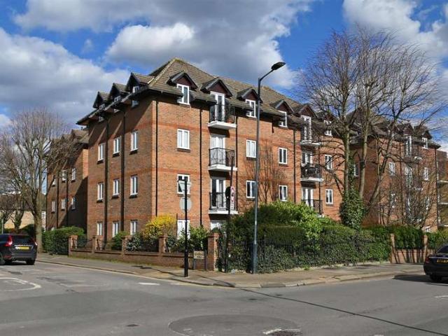 2 Bedroom Flat