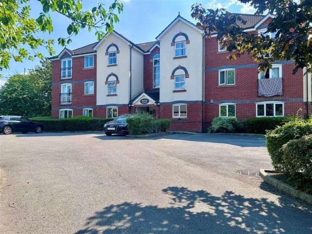 2 Bedroom Apartment Flat