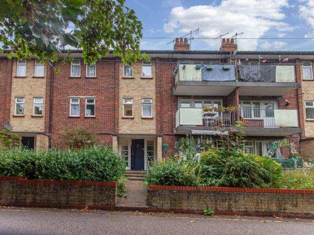 2 Bedroom Flat