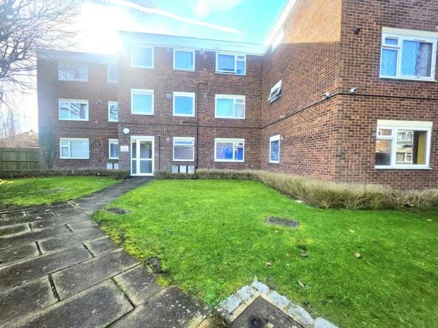 2 Bedroom Flat