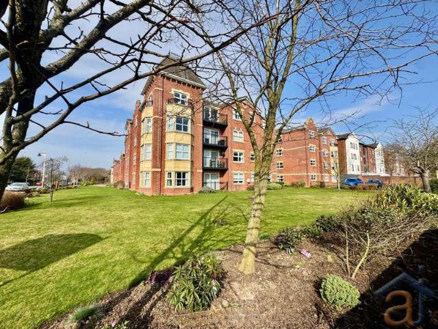 2 Bedroom Flat