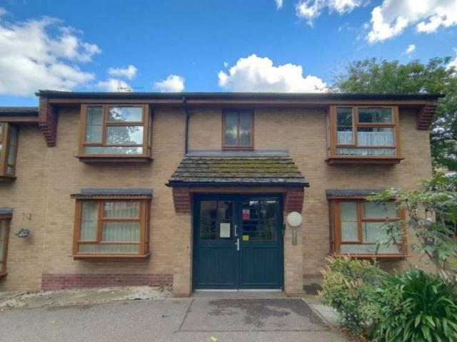 1 Bedroom Flat