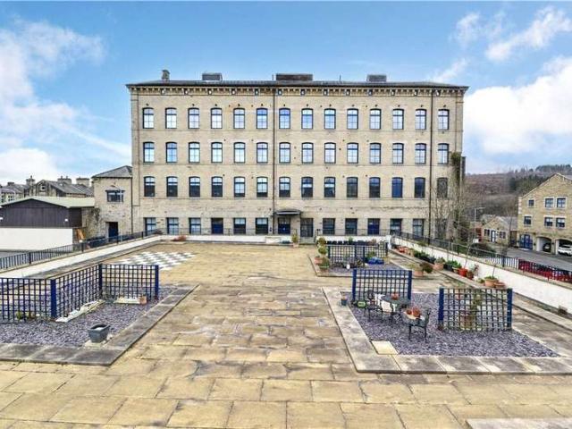 2 Bedroom Flat