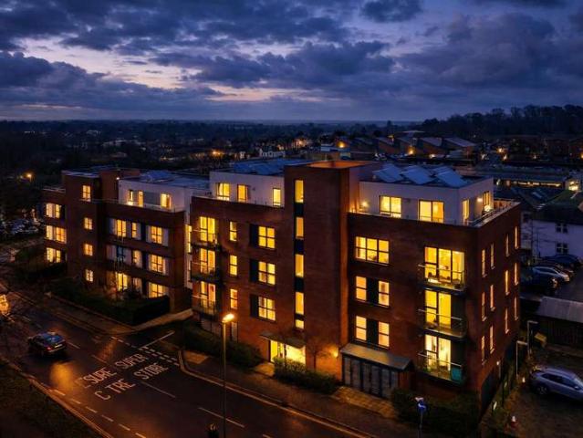 2 Bedroom Flat