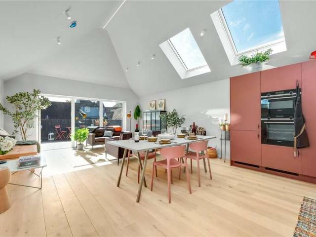 2 Bedroom Flat