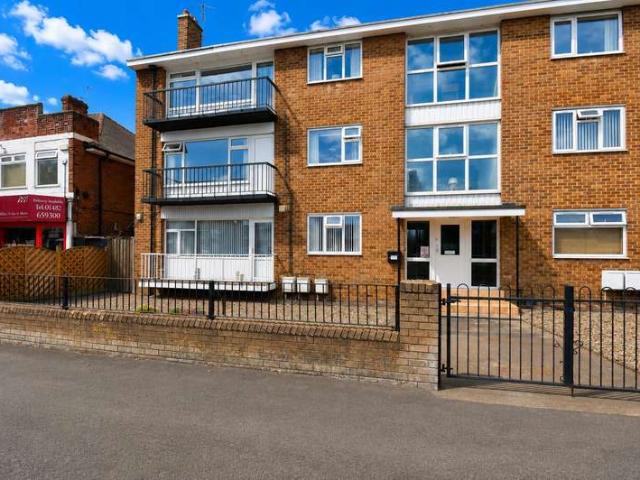 2 Bedroom Flat