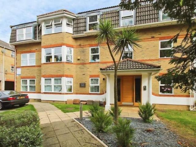 2 Bedroom Flat