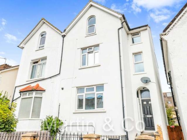 2 Bedroom Flat