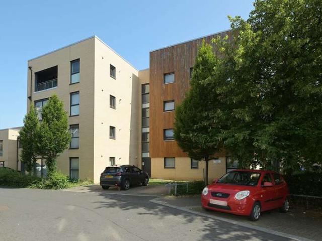 2 Bedroom Flat