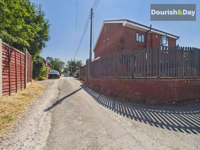 2 Bedroom Flat