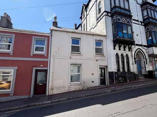 2 Bedroom Flat