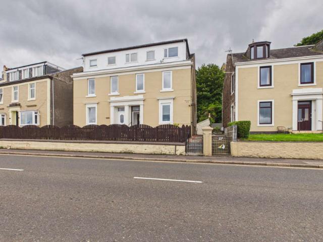 2 Bedroom Flat