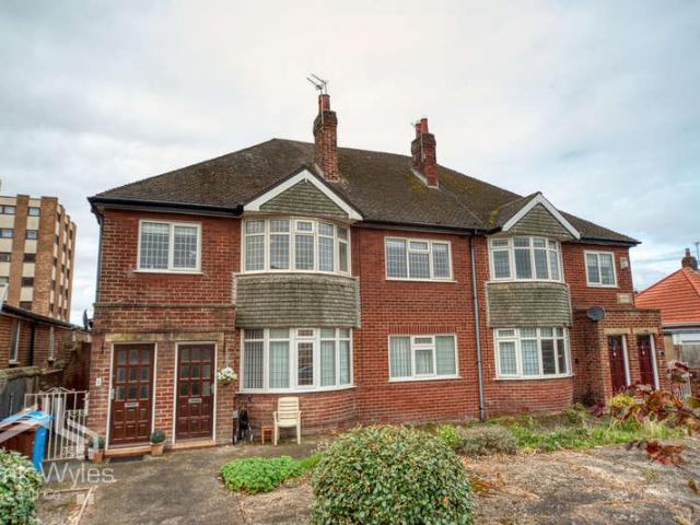2 Bedroom Flat
