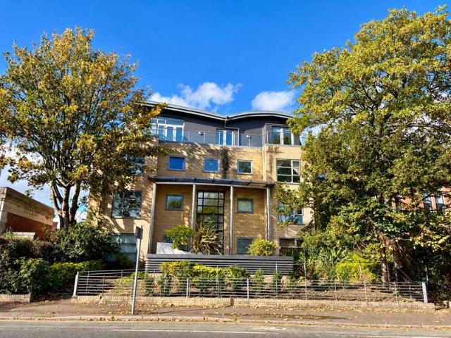 2 Bedroom Flat