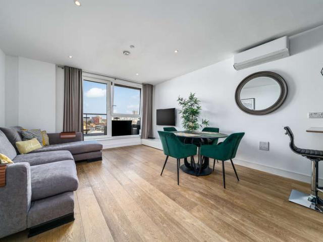 2 Bedroom Flat