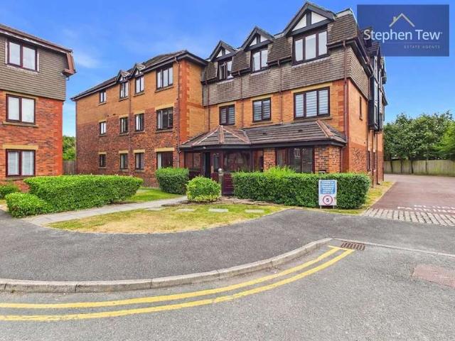 2 Bedroom Flat
