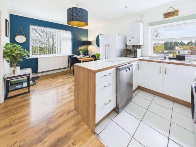 2 Bedroom Flat