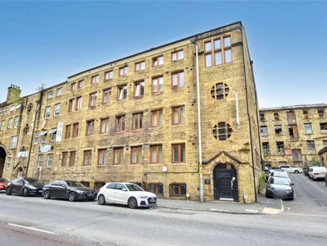 2 Bedroom Flat