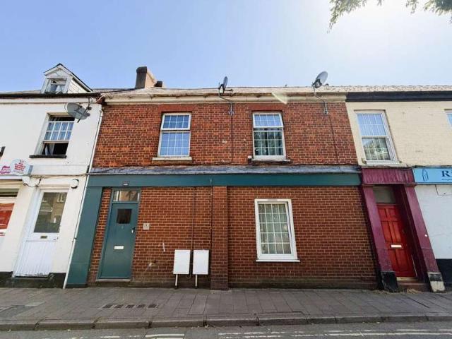 2 Bedroom Flat
