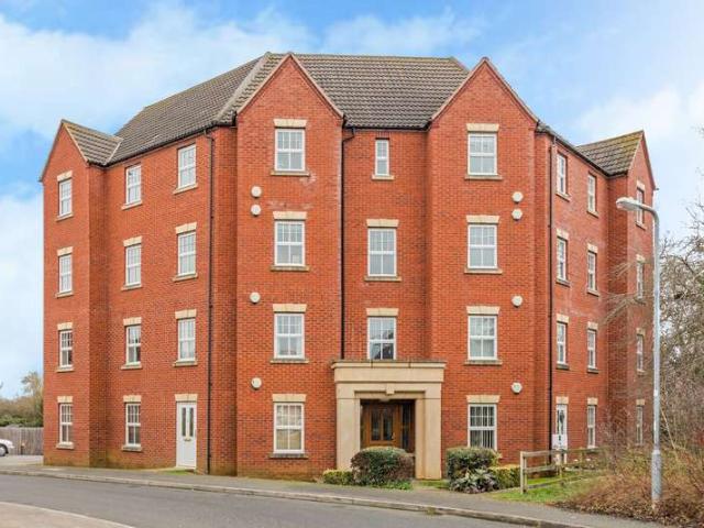 2 Bedroom Flat