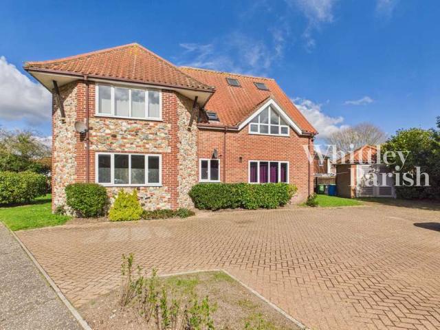2 Bedroom Flat