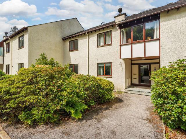 2 Bedroom Flat